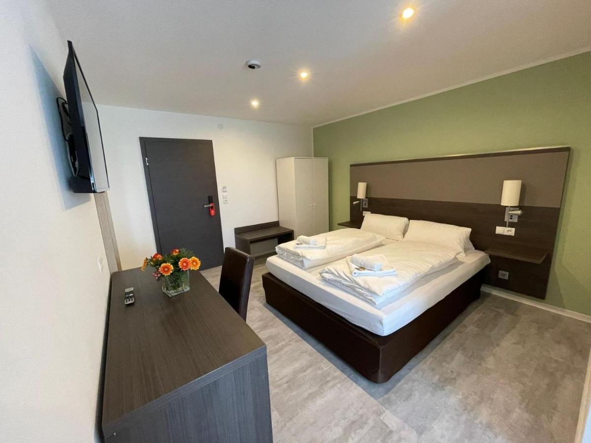 Hotel Wiesental Naehe Friedrichshafen Meckenbeuren Esterno foto