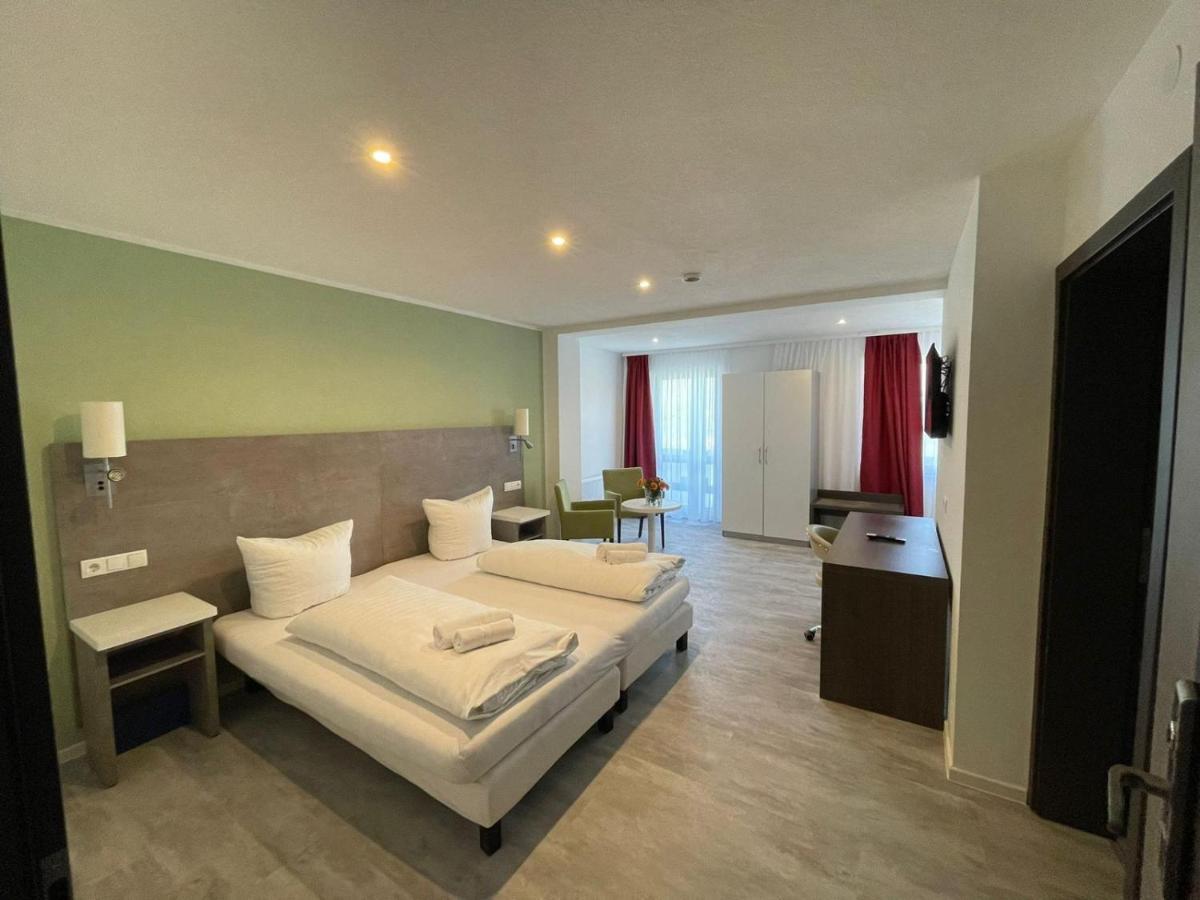 Hotel Wiesental Naehe Friedrichshafen Meckenbeuren Esterno foto