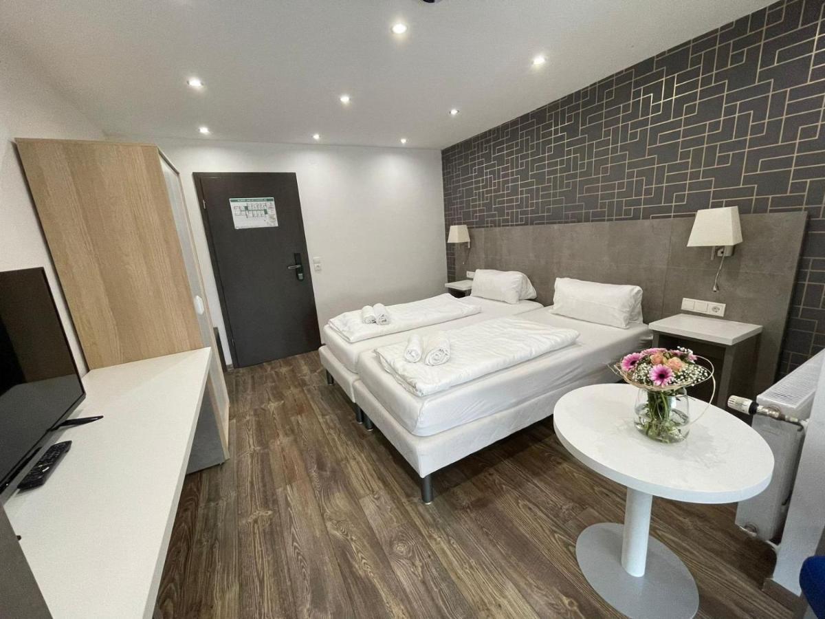 Hotel Wiesental Naehe Friedrichshafen Meckenbeuren Esterno foto