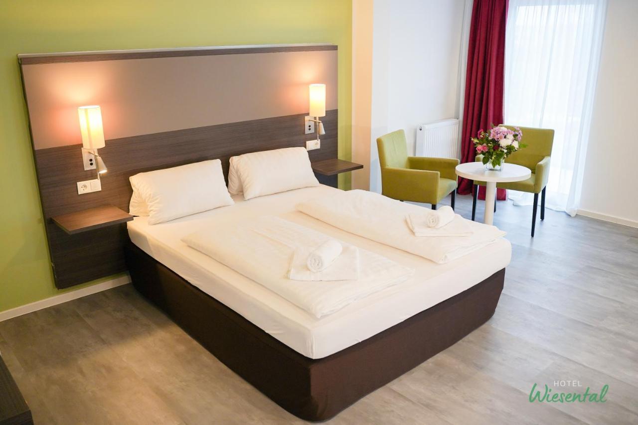 Hotel Wiesental Naehe Friedrichshafen Meckenbeuren Esterno foto