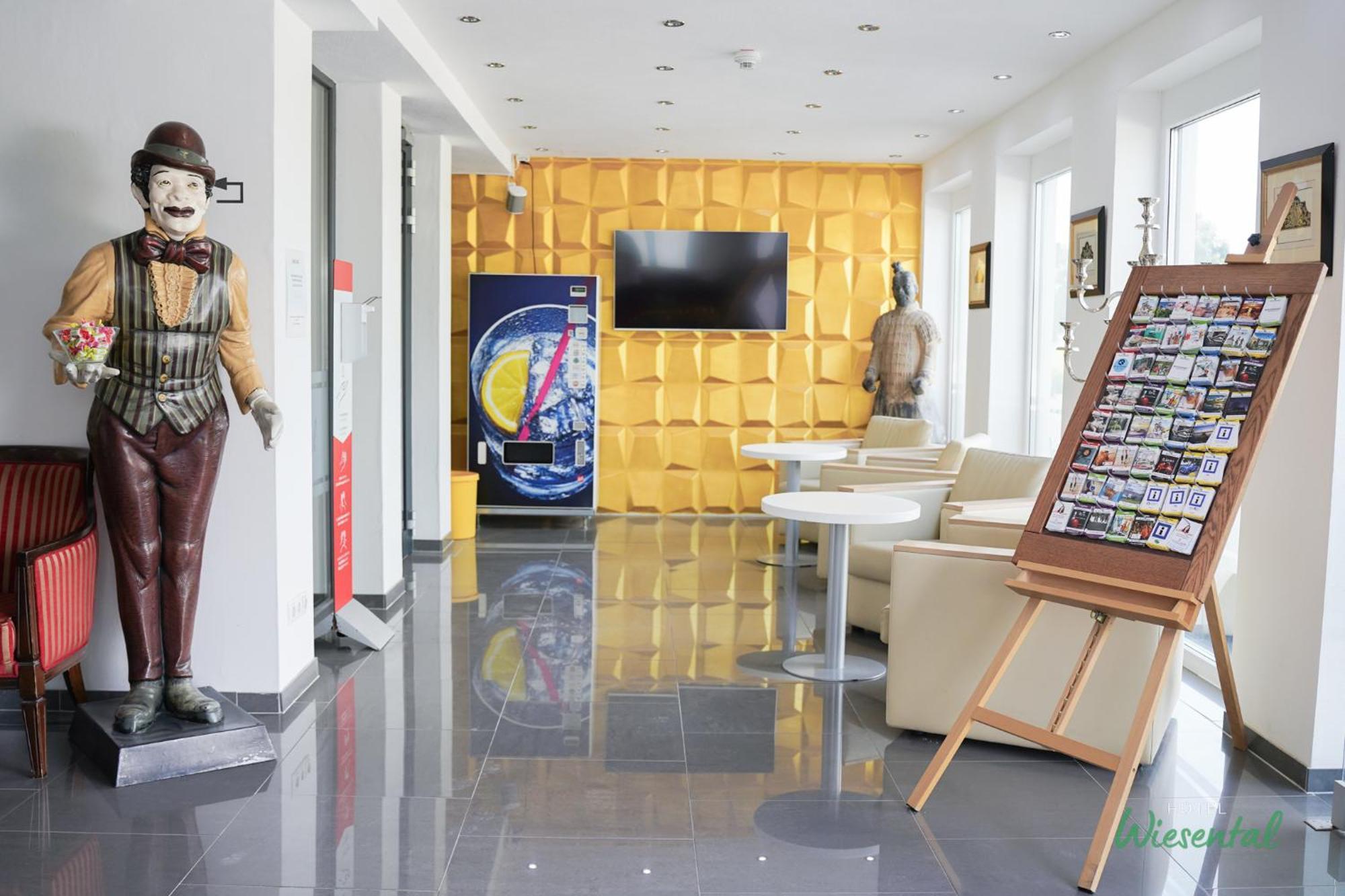 Hotel Wiesental Naehe Friedrichshafen Meckenbeuren Esterno foto